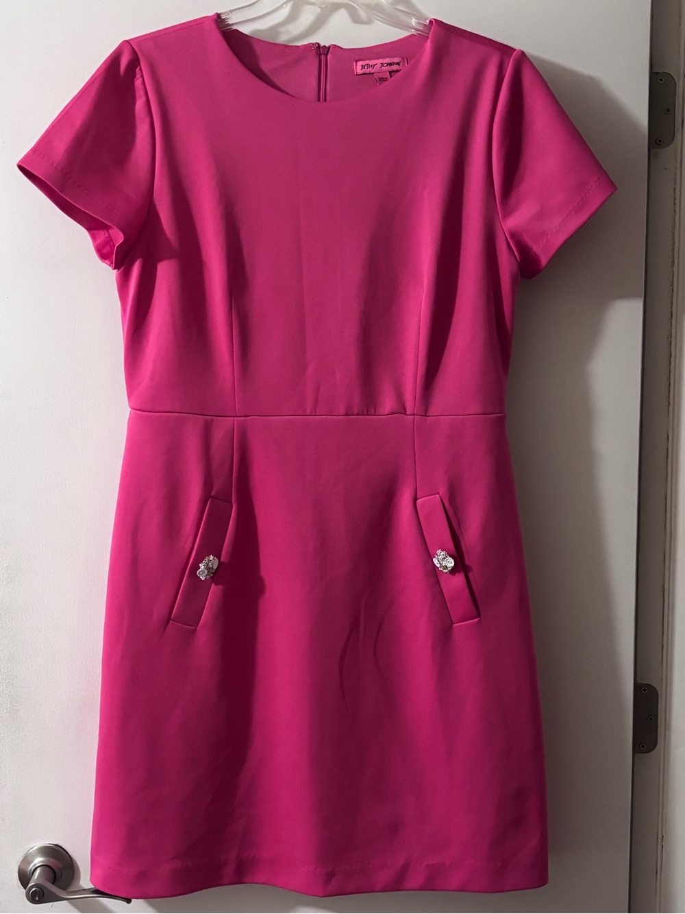 Betsey Johnson Hot Pink Short Sleeve Dress with Rhinestone Flower Pockets Sz 14